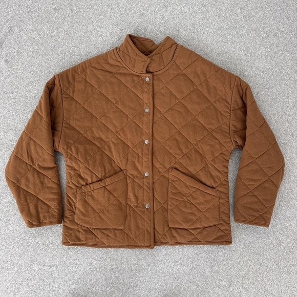 Time and Tru Jackets & Blazers - Brown Quilted Snap Jacket Womens Small‎ Boxy Cozy Heritage Country Gorp Utility